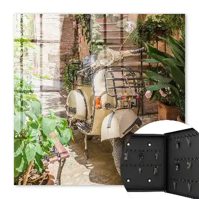 Wall mounted key cabinet Italian atmosphere street green
