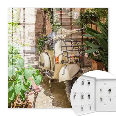 Wall mounted key cabinet Italian atmosphere street green
