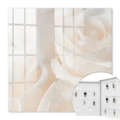 Wall mounted key box Creamy roses of a calming composition