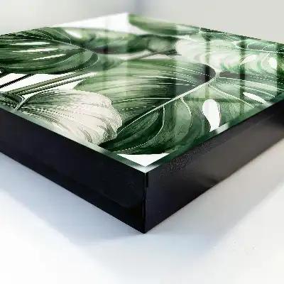 Key box for home Green leaves in white tones