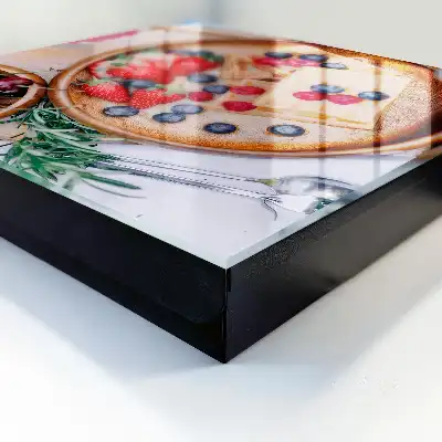 Key cabinet Fruit breakfast on a wooden plate