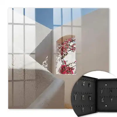 Decorative key box A quiet corner with a touch of nature