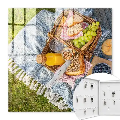 Decorative key box An idyllic picnic full of delicacies