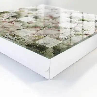 Key box for home Geometric lilies in the background