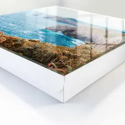 Key box for home Seascape with a blue sea
