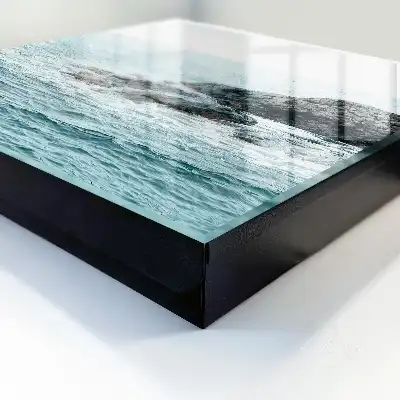 Key cabinet Sea waves with waves with rocks
