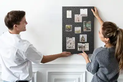 Dark Theme Cork Note Board