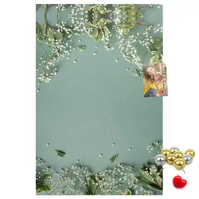 Wall cork memo board with gypsophila bouquet design
