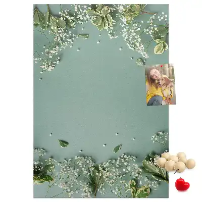 Wall cork memo board with gypsophila bouquet design
