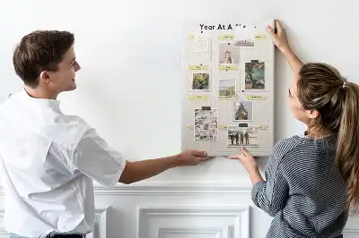 Wall cork memo board Annual calendar