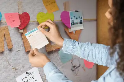Family Lettering Cork Memo Board