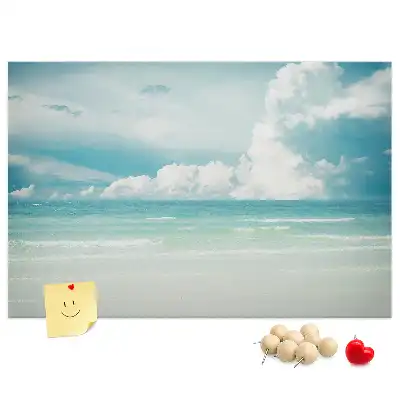 Cork memo board featuring a sea landscape