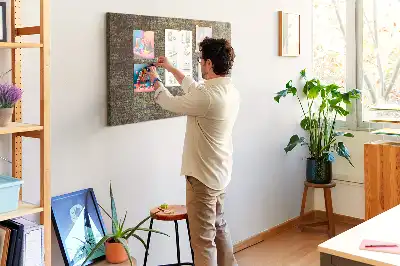 Rust on metal cork memo board