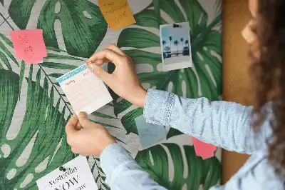 Monstera Leaf Cork Memo Board