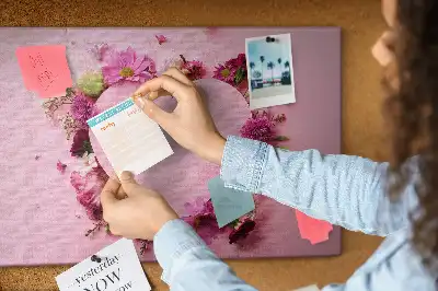 Cork memo board Heart of flowers