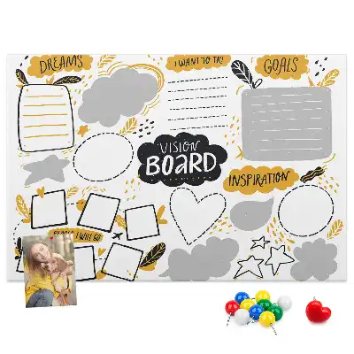 Cork memo board New Year's goals