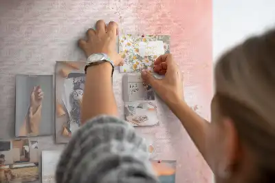 Cork memo board Pink marble