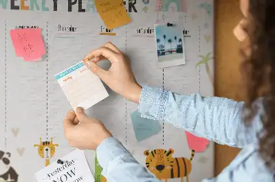 Printed Cork Weekly Planner Memo Board with Animal Graphics