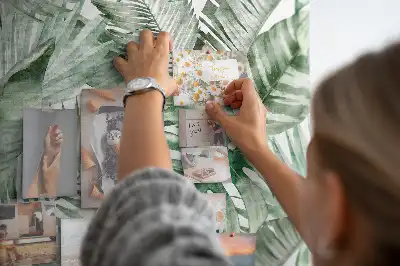 Cork memo board with plant leaves design