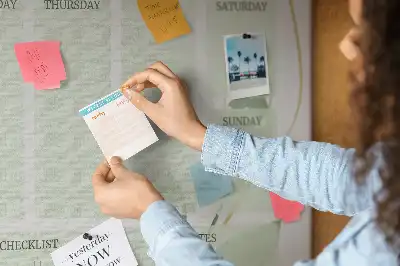 Cork memo board Leafy weekly planner