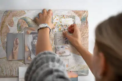 Printed Leaf Pattern Cork Memo Board