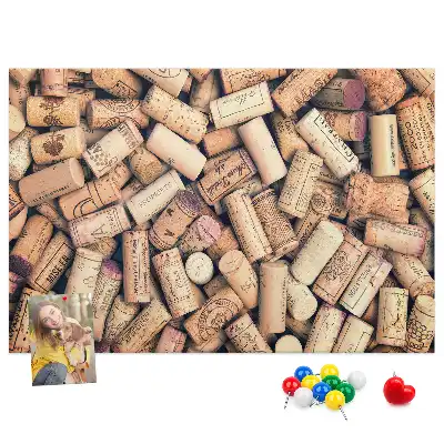 Cork memo board with wine cork design