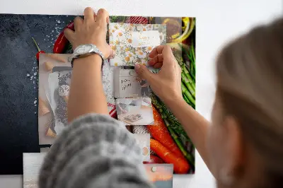 Vegetable magnetic wall board