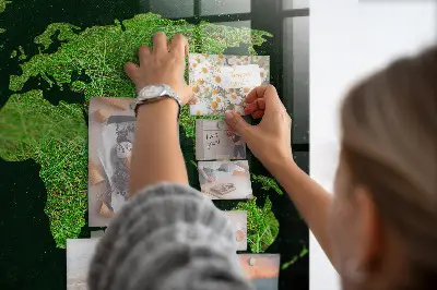 Grassy World Map Magnetic Board
