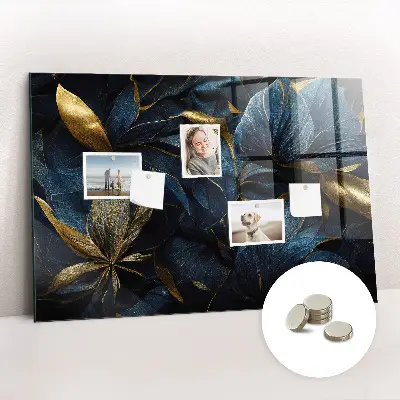 Decorative flower magnetic wall board