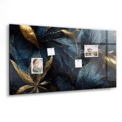 Decorative flower magnetic wall board