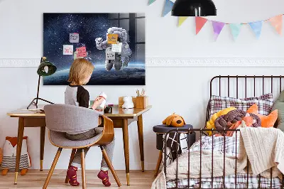 Astronaut magnetic wall board