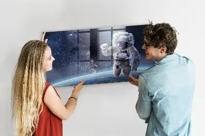 Astronaut magnetic wall board