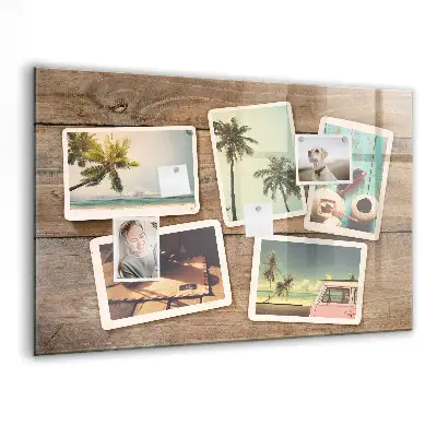 Magnet board Polaroid photos