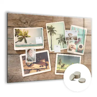 Magnet board Polaroid photos