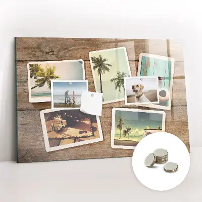 Magnet board Polaroid photos