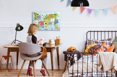 Magnetic drawing board World map with animals