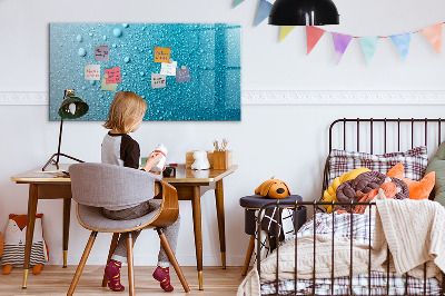 Magnetic board with marker Water drops