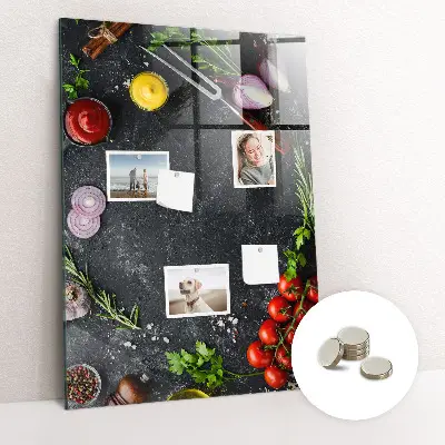 Magnetic wall board with pizza ingredients