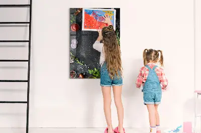 Magnetic wall board with pizza ingredients