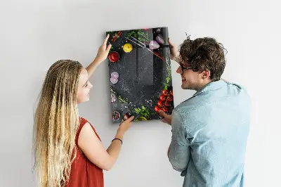Magnetic wall board with pizza ingredients