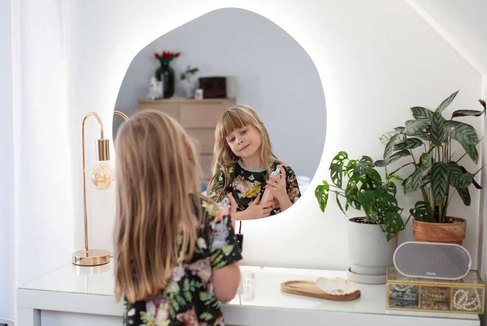 dressing table mirror